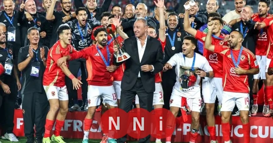 ورم حميد يبعد محمود الخطيب عن الأهلي المصري