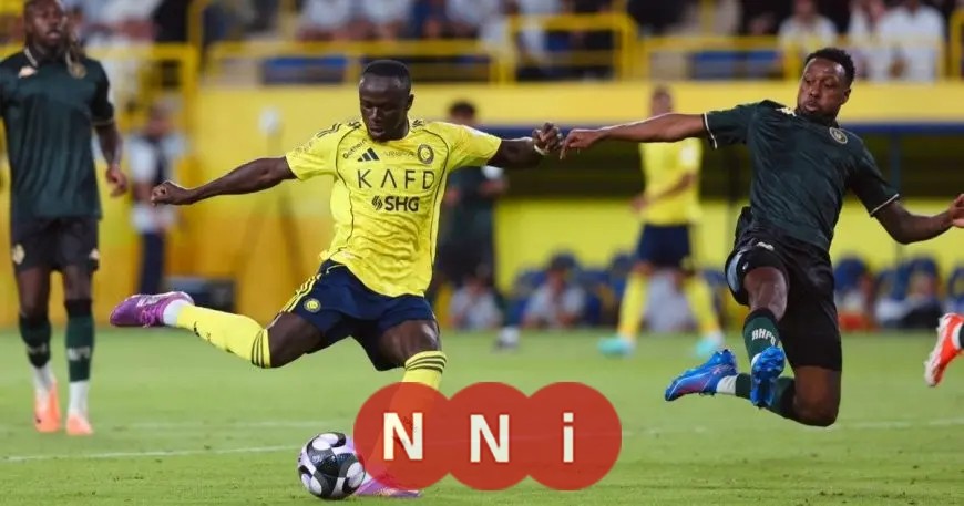 ماني ومارتينيز يقودان النصر للهيمنة على صدارة الدوري السعودي بفوز مثير أمام الخلود
