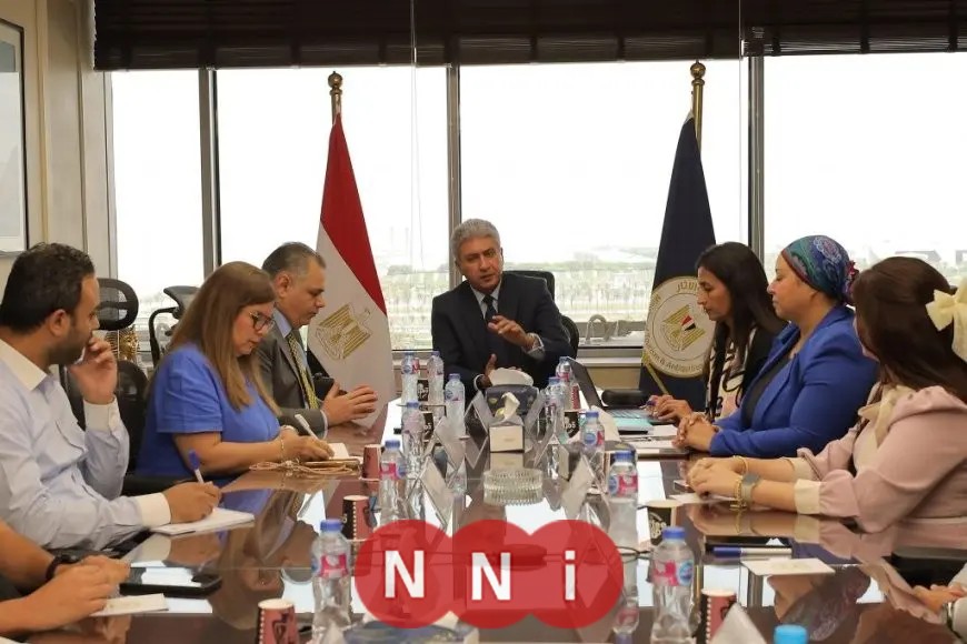 وزير السياحة يناقش استراتيجيات تعزيز الوجهة السياحية المصرية