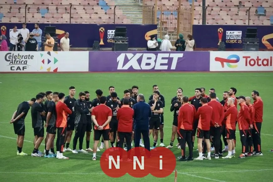 الخطيب يشعل الأجواء برد فعله العنيف تجاه لاعبي الأهلي بعد تعثر الدوري