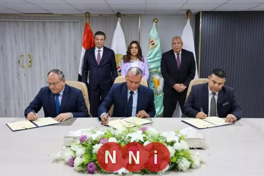 توقيع بروتوكول لإنشاء أول مركز متكامل لإنتاج الحرير الطبيعي بالخارجة بحضور عوض وفاروق