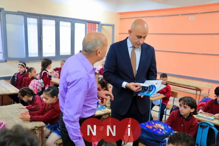 وزير التعليم: المعلمون يؤسسون الطلاب لمستقبل مهني ناجح ويدرسون أم المهن