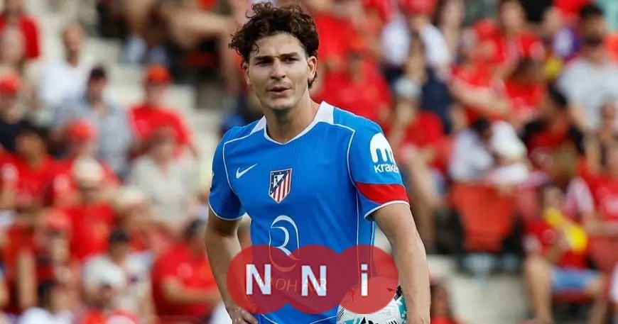 خوليان ألفاريز يواجه سيميوني بغضب والمدرب يجيب