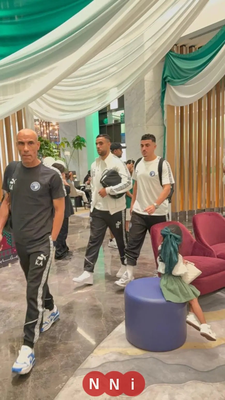 بيراميدز يغادر فندق جدة متجهاً نحو الملعب لمواجهة الأهلي السعودي المرتقبة