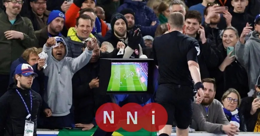 الفيفا يعلن تغييرات جديدة في استخدام تقنية الفيديو بمونديال الشباب