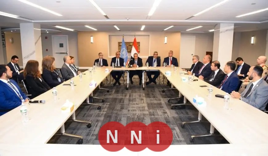 وزير الخارجية يجتمع مع المصريين العاملين في الأمم المتحدة في نيويورك لبحث القضايا الدولية الهامة