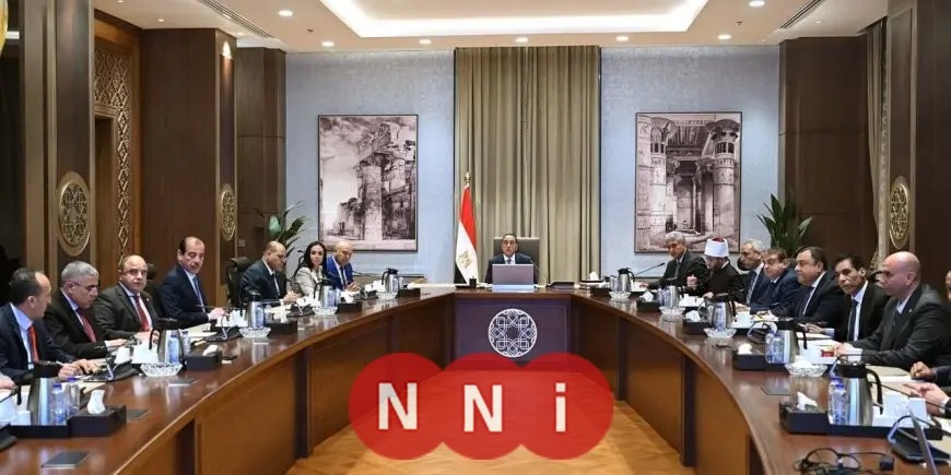رئيس الوزراء يقود اجتماع اللجنة العليا للحج