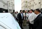 وزير الإسكان يتابع تنفيذ مبادرة سكن لكل المصريين وتطوير الطرق في العبور الجديدة