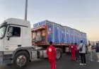 الهلال الأحمر المصري يرسل 10 آلاف طن من المساعدات الإنسانية لدعم غزة