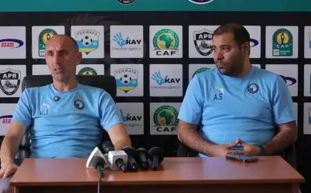 مدرب بيراميدز يوجه انتقادات لإقامة مباراة الجيش الرواندي على ملعب بالعشب الصناعي