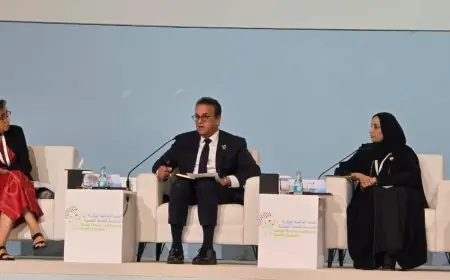 خالد عبد الغفار يساهم في تعزيز الصحة النفسية عالمياً في القمة الوزارية بالدوحة