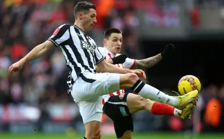 نيوكاسل يكتسح سان جيلواز برباعية مثيرة في دوري أبطال أوروبا