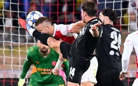 اتهام لاعب سيتي لداير بالتمثيل بعد ركلة جزاء والإنجليزي يرد بقوة