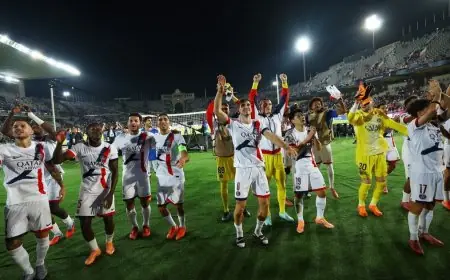 تصريحات مثيرة من ليفاندوفسكي ولابورتا للخليفي عقب مواجهة برشلونة وباريس سان جيرمان