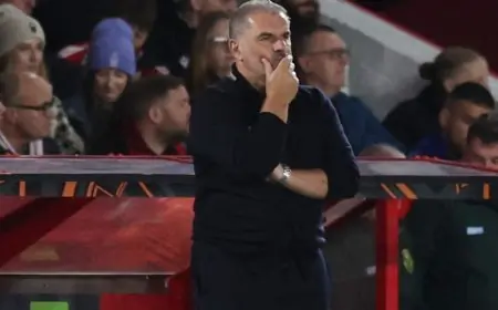 أنجي بوستيكوغلو يسجل رقماً قياسياً سلبياً غير مسبوق منذ قرن مع نوتنغهام