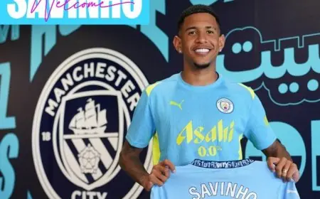 مانشستر سيتي يمدد عقد سافينيو لتعزيز قوة الفريق