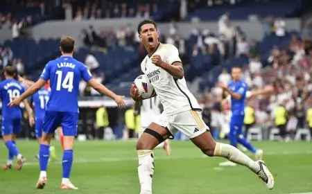 توماس توخيل يوضح سبب استبعاد بيلينجهام من منتخب إنجلترا