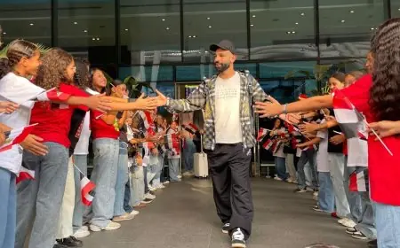 محمد صلاح يتلقى استقبال الأبطال في القاهرة ويُعتبر الأفضل