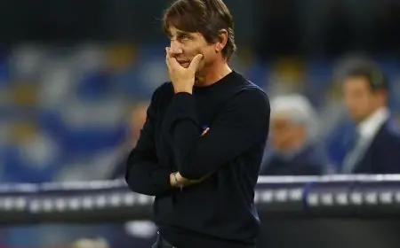 كونتي يناقش تحديات نابولي هذا الموسم ويطالب بتقييم إصابة بوليتانو الصعبة