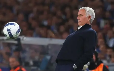 مورينيو يعود لبنفيكا ويضع حداً لانتصارات بورتو بحضور نجم الهلال