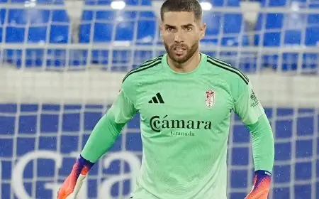 وصول زيدان إلى الجزائر لقيادة الخضر في تصفيات كأس العالم