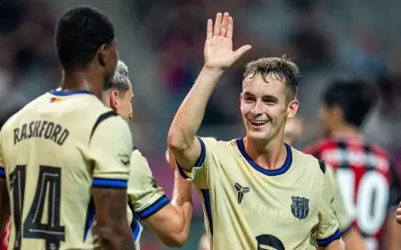 صراع بين ناديين إنجليزيين لضم نجم وسط برشلونة كاسادو