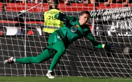 تشيزني يثير الجدل برفضه اللعب في الكلاسيكو ضد ريال مدريد مع برشلونة