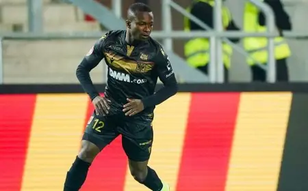 لاعب كرة قدم توغولي يتعرض لحادثة مروعة تهدد حياته بالشلل النصفي في الصين