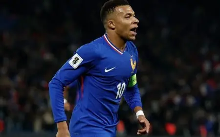 كيليان مبابي يحقق إنجازاً تاريخياً بمساواة رقم ميسي في سلسلة أهدافه الأسطورية