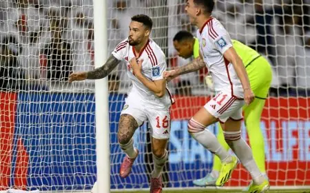 الإمارات تقلب الموازين بفوز مثير على عمان في تصفيات المونديال