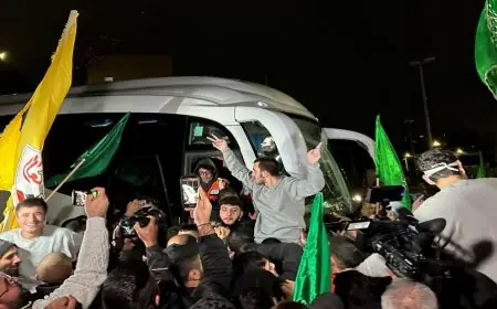 تفاصيل مواعيد تسليم الأسرى الإسرائيليين على دفعتين