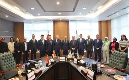 وفد رفيع من وزارة العلوم والتكنولوجيا الصينية في زيارة هامة لوكالة الفضاء المصرية