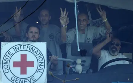 إسرائيل تطلق سراح الدفعة الثانية من الأسرى الفلسطينيين