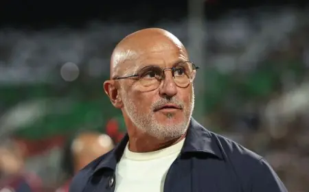 مدرب إسبانيا: وفاء اللاعبين للمنتخب يتفوق على الأندية