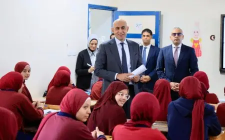 زيارة مفاجئة لوزير التعليم في مدارس الفيوم وحوار تفاعلي مع الطلاب