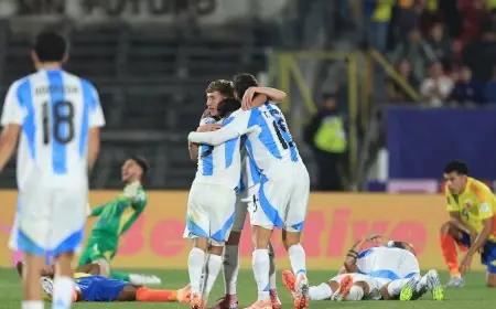 الأرجنتين تتفوق على كولومبيا وتضرب موعداً مع المغرب في نهائي كأس العالم للشباب