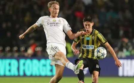 ريال مدريد يواجه تحديات بغياب مدافعه الأساسي في مواجهة برشلونة المرتقبة