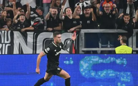 برشلونة يسعى للتعاقد مع مهاجم يوفنتوس لتعويض رحيل ليفاندوفسكي المحتمل