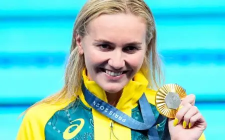 الأسترالية أريارين تيتموس تفاجئ عالم السباحة بقرار اعتزالها المبكر