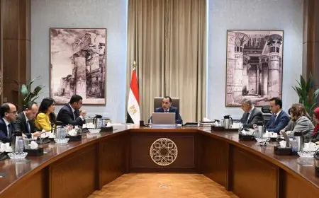 رئيس الوزراء يراقب أوضاع العقارات المعرضة للخطر في الإسكندرية لتحسين السلامة العامة