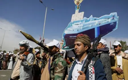 مقتل اللواء محمد عبد الكريم الغماري رئيس هيئة الأركان على يد الحوثيين