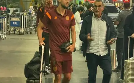 بعثة نهضة بركان تصل إلى القاهرة استعدادًا لمواجهة بيراميدز في السوبر الإفريقي