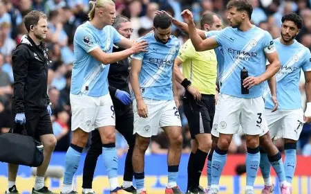 مرموش وآيت نوري يعودان لتدريبات مانشستر سيتي بكل قوة