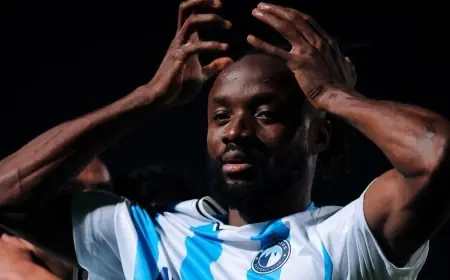 مايلي “رجل النهائيات” يقود بيراميدز للتتويج بلقب السوبر الإفريقي أمام نهضة بركان