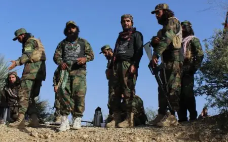 باكستان وأفغانستان تجددان التزامهما بوقف إطلاق النار بعد محادثات الدوحة