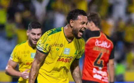 هاتريك جوشوا كينغ يمنح الخليج انتصاراً مدوياً على الرياض