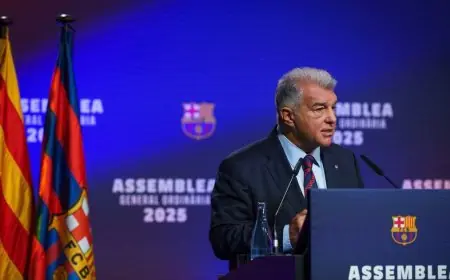 لابورتا يتهم الحكم مانزانو بتجاوز صلاحياته ضد برشلونة