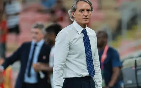 روبرتو مانشيني يغادر المنافسة على تدريب نوتنغهام فورست