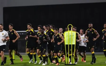 تشكيلة الاتحاد السعودي المتوقعة ضد الشرطة بدون كريم بنزيما