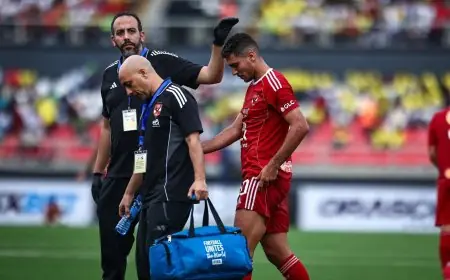 إصابة محمد شريف بشد في العضلة الضامة تثير قلق الأهلي